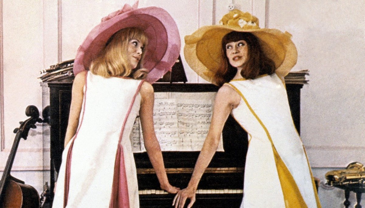The young girls of Rochefort