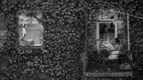 Love Αffair, or the Case of the Missing Switchboard Operator