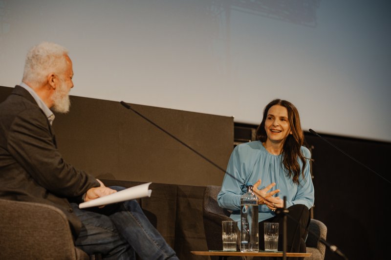 Juliette Binoche open discussion