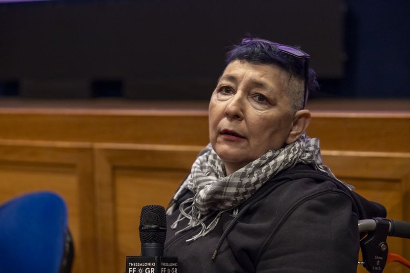 mt_1302811_PROBOLH_THS_TAINIAS_ZOYME_ANAMESA_SAS_THS_SKHNOTHETH_MARIAS_KATSI_07-03-2026